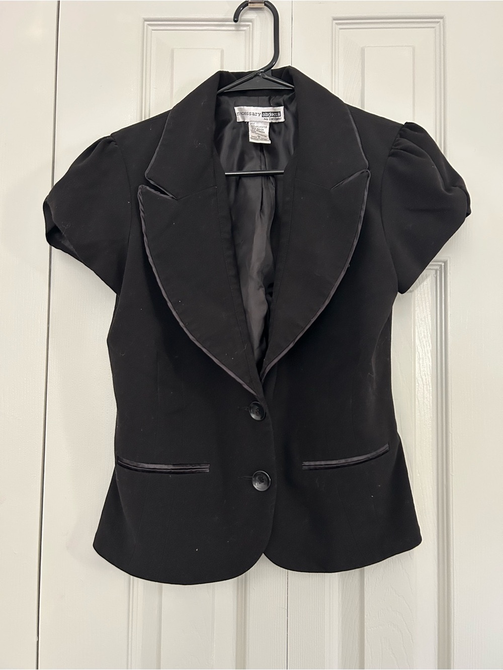 Necessary Objects Black Short-Sleeve Satin-Trim Blazer Jacket